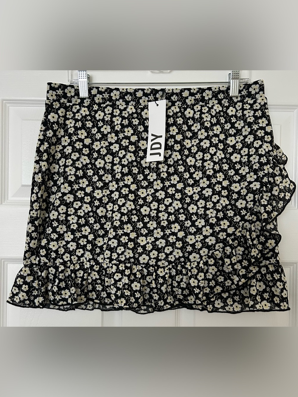 ASOS JDY frill detail wrap mini skirt in black & white floral Size L